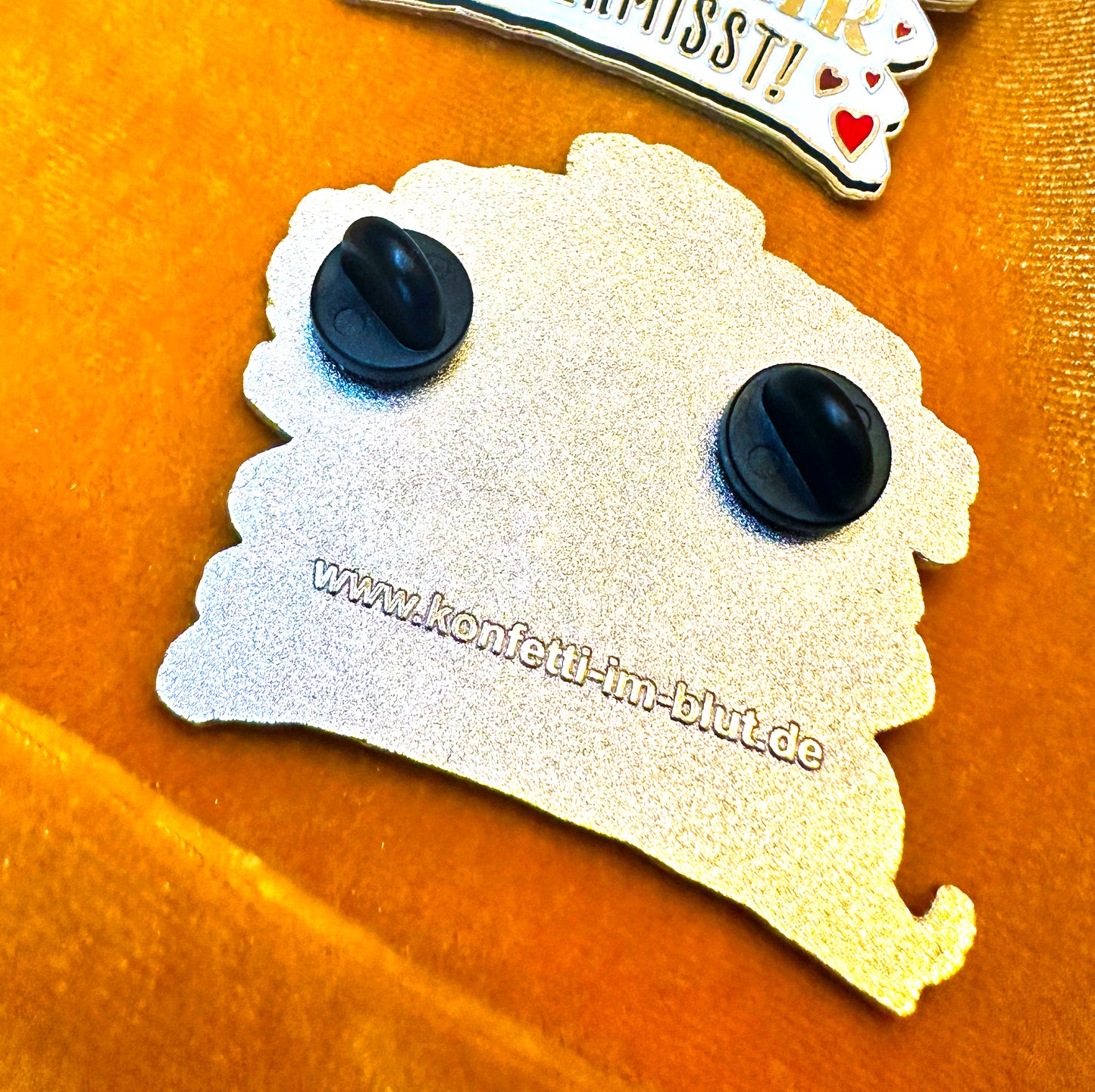 "Helau! Ich hab's so sehr vermisst!" – Dein neuer Karnevals-Pin